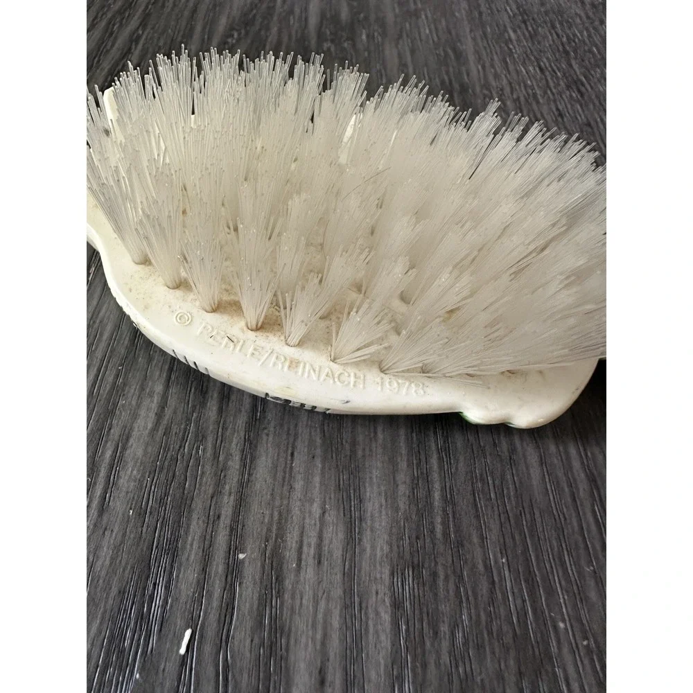 Vintage 1970s Avon‎ Giraffe Bath Brush Long Handle & Avon Zany Zebra Hair Brush